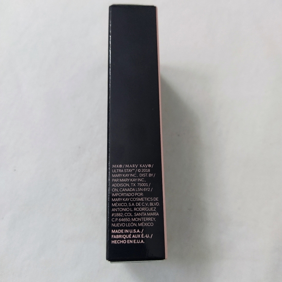 Mary Kay Ultra Stay Lip Lacquer Kit (Tinta para Labios) - Picture 4 of 6